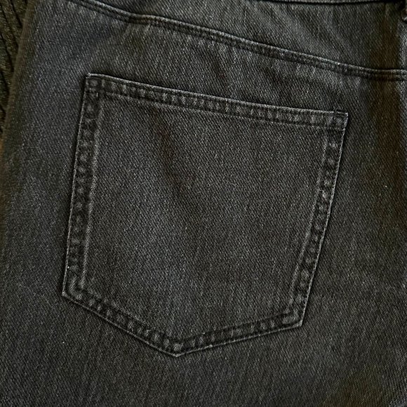 Coldwater Creek Denim Jeans | Women's | Black | Size 14 - Picture 2 of 4